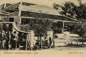 Gedung Abipraya di kawasan Jalan Coyudan, Kota Solo. (Leiden University Libraries)