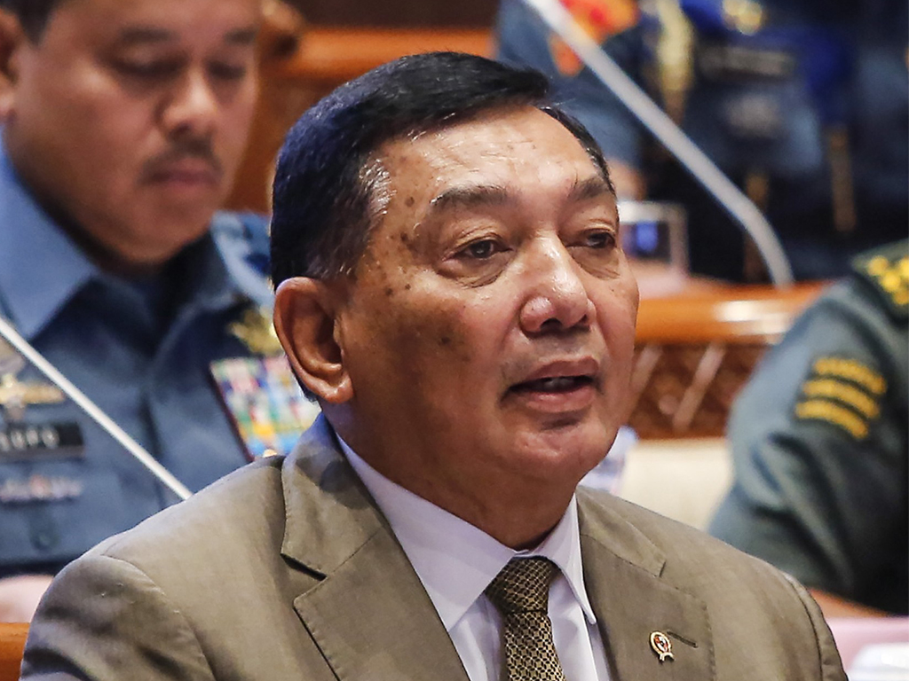 Menteri Pertahanan Sjafrie Syamsuddin. Namanya disebut di sebuah survei sebagai salah satu kandidat calon presiden dalam Pemilu Presiden 2029. (Foto: Antara)